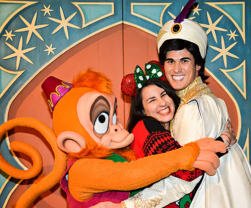 Meeting Aladdin and Abu at Disney World