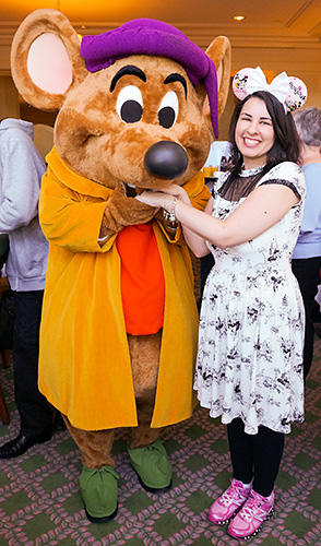 Meeting Jaq at Disneyland Paris