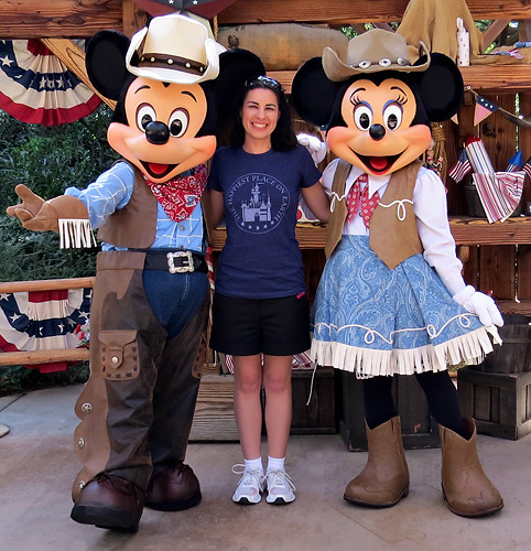 Meeting Mickey Mouse and Minnie Mouse at Disneyland