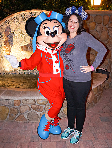 Meeting Minnie Mouse at Disney World