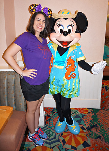 Meeting Minnie Mouse on Disney Cruise Line Fantasy