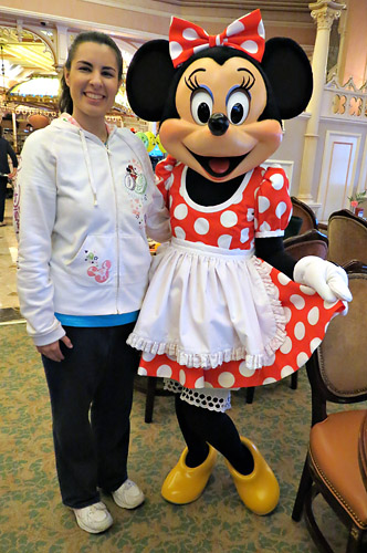 Meeting Minnie Mouse at Disneyland