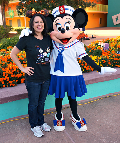 Meeting Minnie Mouse at Disney World