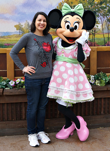 Meeting Minnie Mouse at Disneyland