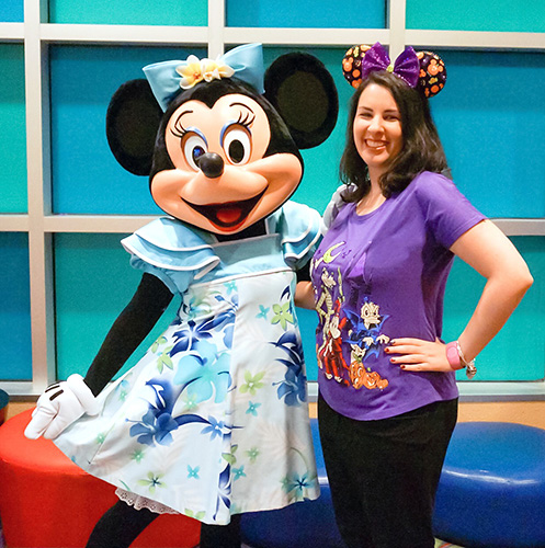 Meeting Minnie Mouse at Disney World