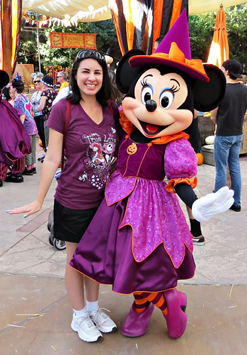 Meeting Minnie Mouse at Disneyland during Halloween