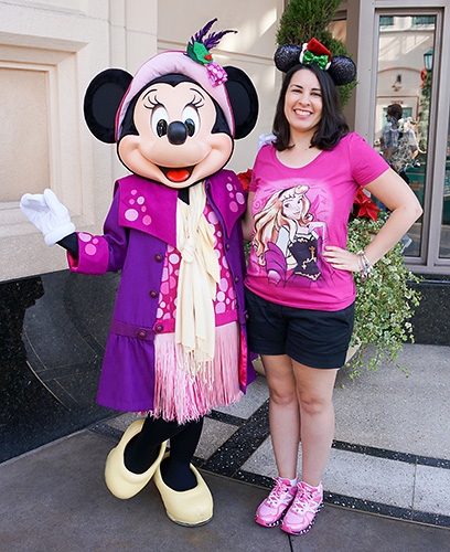 Meeting Minnie Mouse at Disneyland