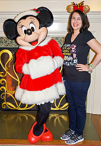 Meeting Minnie Mouse at Disney World