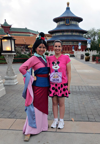Meeting Mulan at Disney World at rundisney Princess 5k