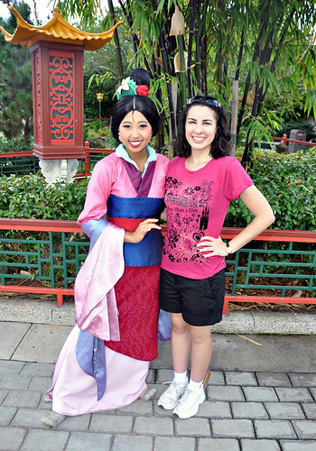 Meeting Mulan at Disney World