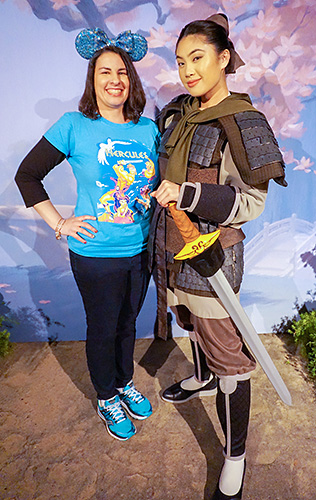 Meeting Mulan as Ping at Disneyland