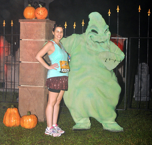 Meeting Oogie Boogie at rundisney Disney World Half Marathon