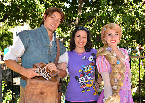 Meeting Rapunzel and Flynn Rider at Disneyland