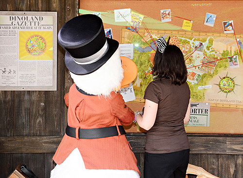 Meeting Scrooge McDuck at Disney World