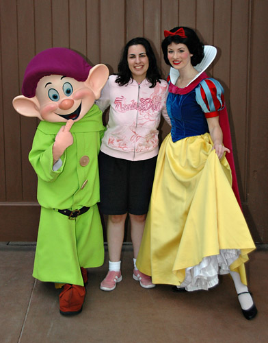 Meeting Snow White and Dopey at Disney World