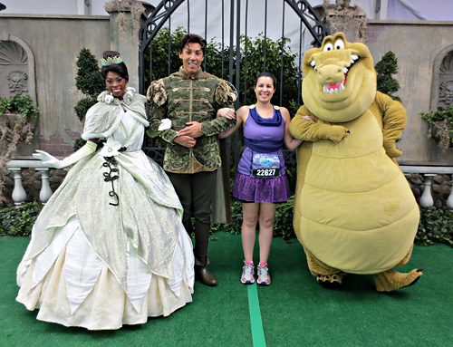 Meeting Tiana, Prince Naveen and Louis at Disney World
