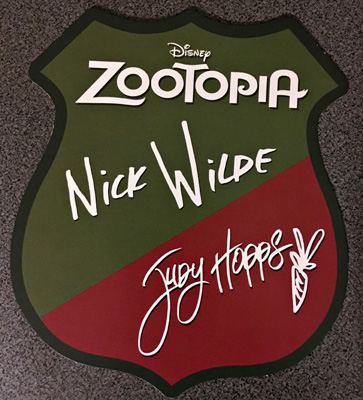 Nick Wilde and Judy Hopps Autograph Card at Disney World